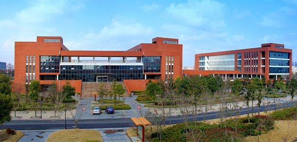 我的大學(xué)-大學(xué)志