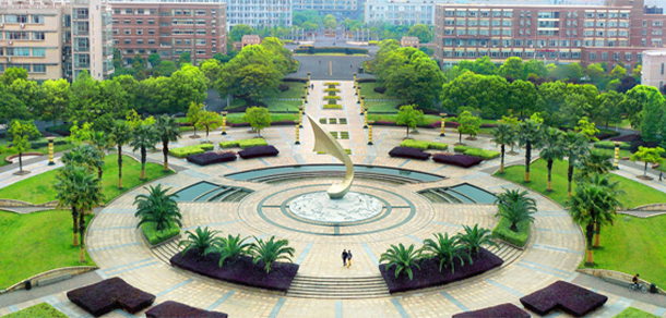我的大學(xué)-大學(xué)志