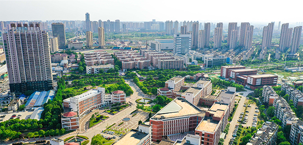 安徽三聯(lián)學院