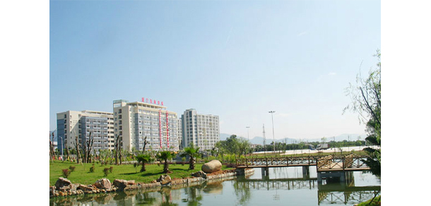 廈門(mén)東海職業(yè)技術(shù)學(xué)院 - 最美大學(xué)