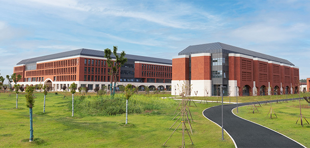 我的大學(xué)-大學(xué)志