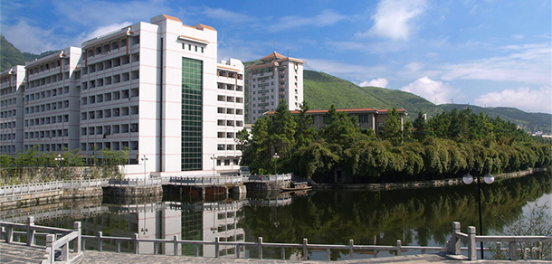 我的大學(xué)-大學(xué)志