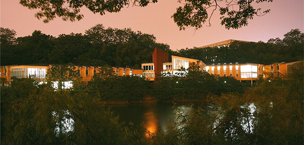 我的大學(xué)-大學(xué)志