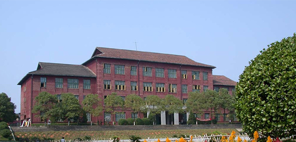 我的大學(xué)-大學(xué)志