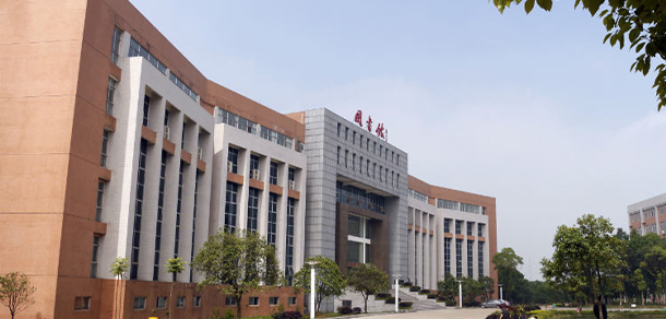 我的大學(xué)-大學(xué)志