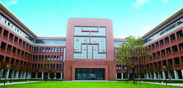 我的大學(xué)-大學(xué)志