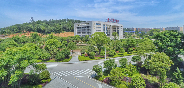 我的大學-大學志