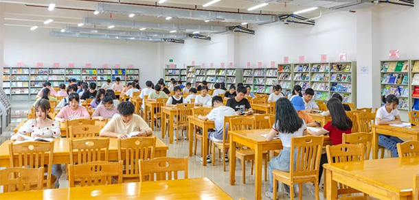我的大學(xué)-大學(xué)志