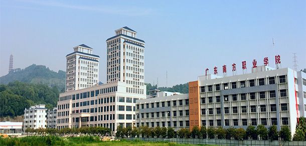 我的大學(xué)-大學(xué)志