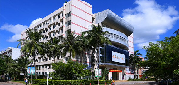 我的大學(xué)-大學(xué)志