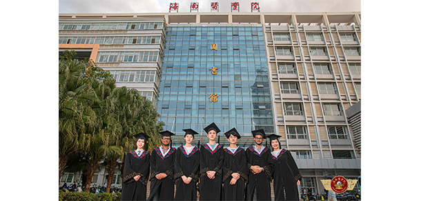 我的大學(xué)-大學(xué)志