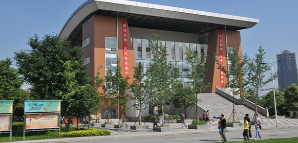 我的大學(xué)-大學(xué)志