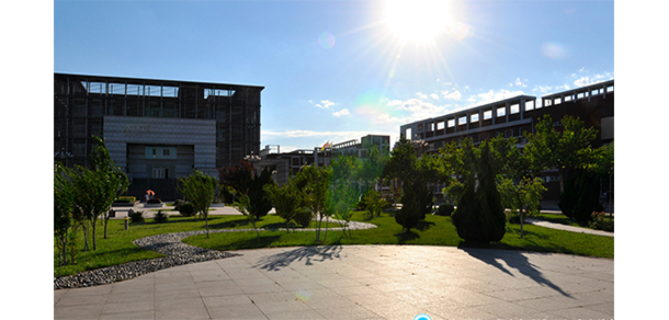 天津醫(yī)科大學臨床醫(yī)學院 - 最美大學