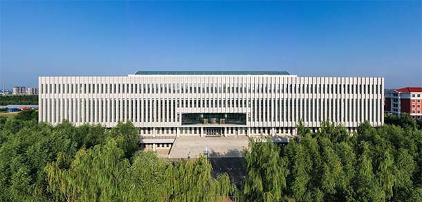 黑龍江東方學院 - 最美院校