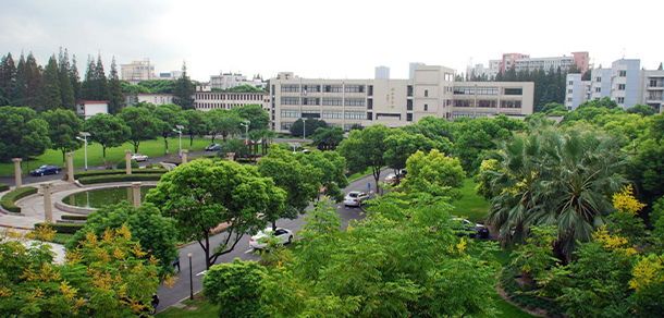 上海大學 - 最美大學